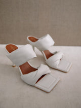 twist-strap-sandals-off-white-mules-alohas